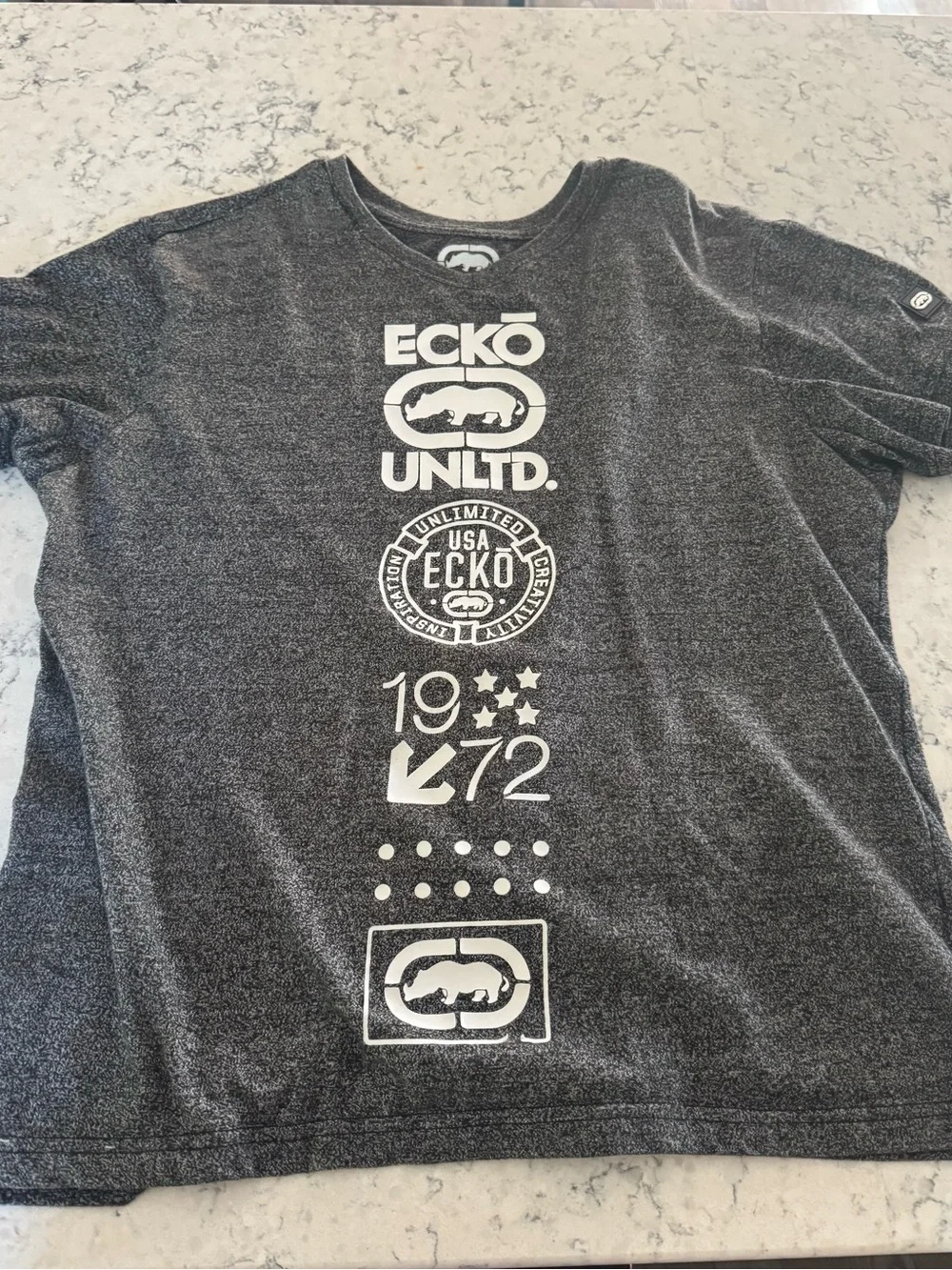 ECKO UNLTD. Graphic‎ Logo T-Shirt in Heather Charcoal Men’s Size M Classic style
